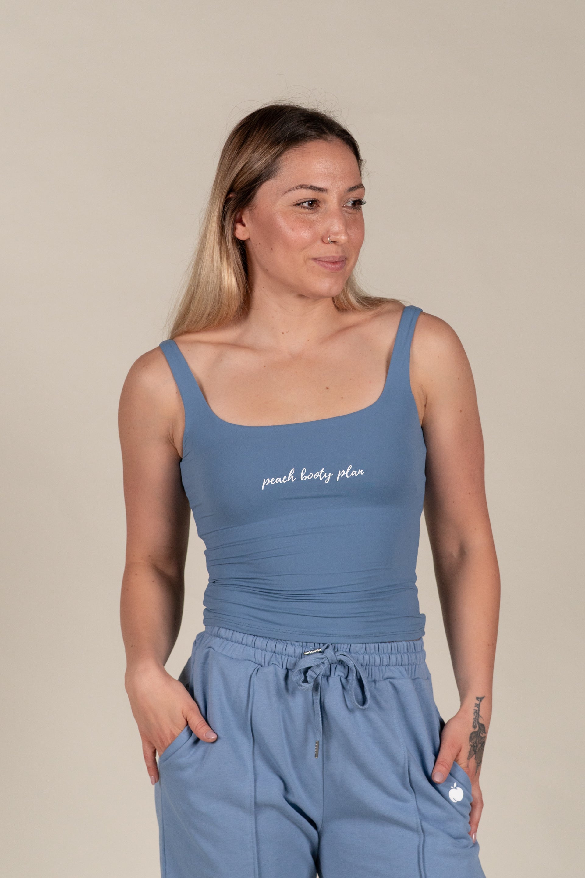 “BASE” Seamless Tank Top - Baby Modra