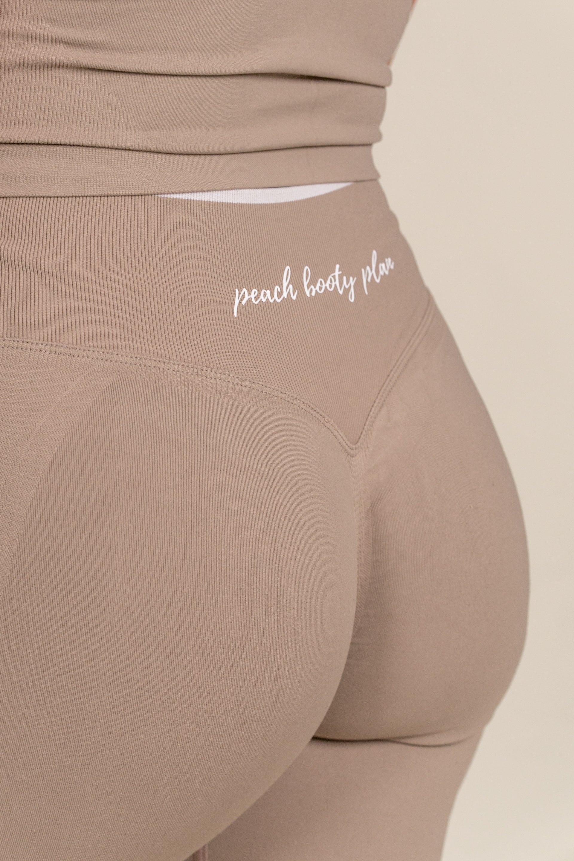 “SCULPT” Scrunch Line Pajkice - Bež