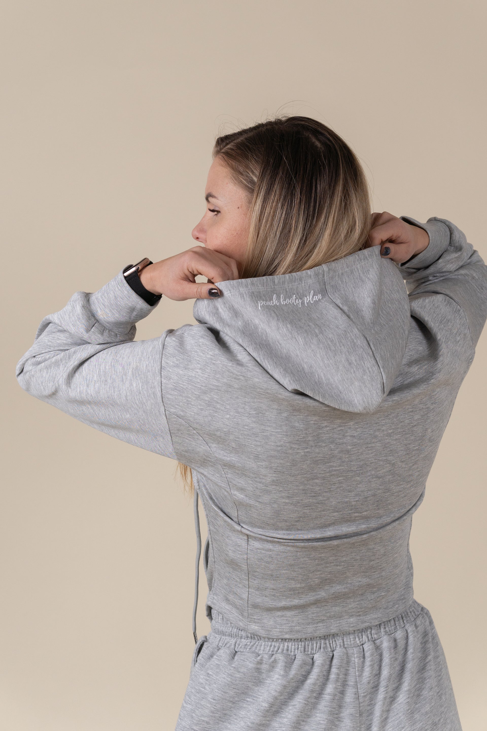 “BASE” Hoodie s kapuco - Siva