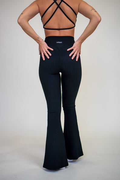 “STYLE” Ribbed V-waist Pajkice na zvonec - Black