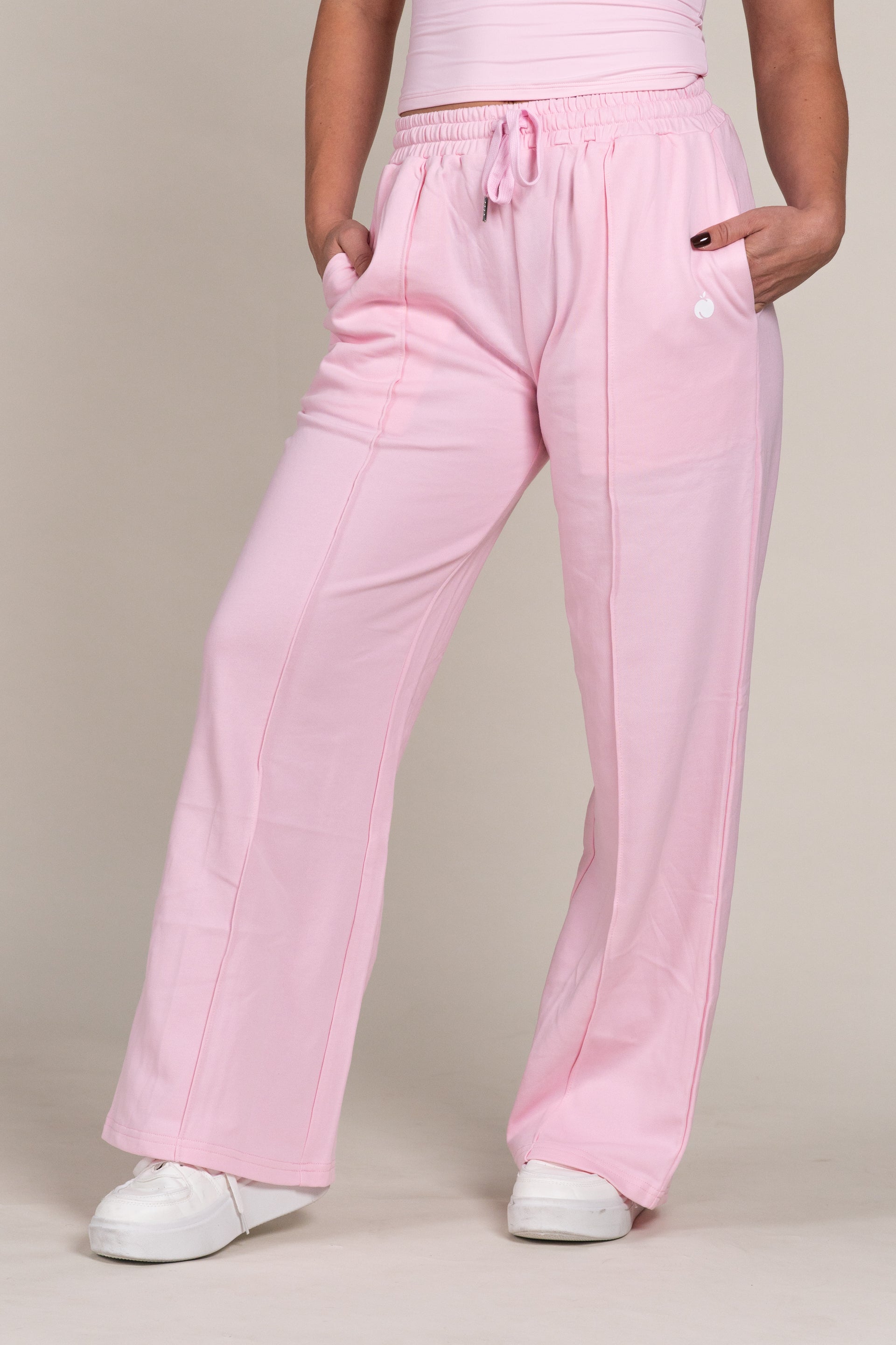 “BASE” Široka Trenirka - Baby Roza